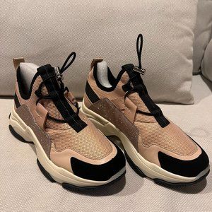 Steve Madden Fly Blush Multi (Size 8.5 women)